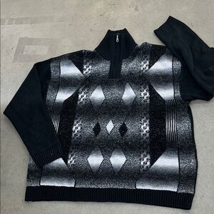 Men's Black and Gray Sweater